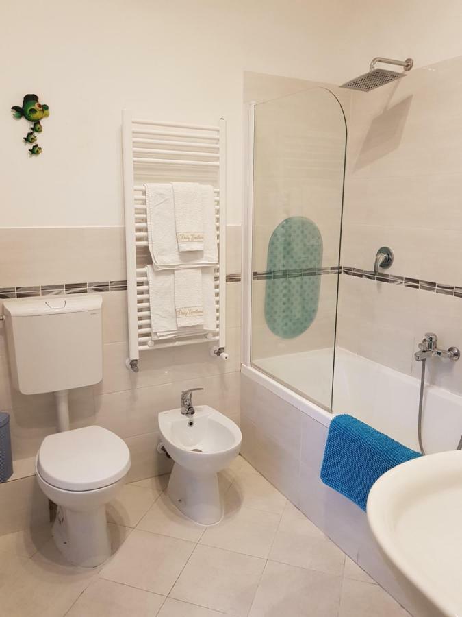 Al Borgo Di Priaruggia Villa Генуа Екстериор снимка